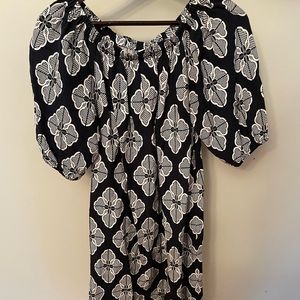 Crown and ivy off shoulder linen dress